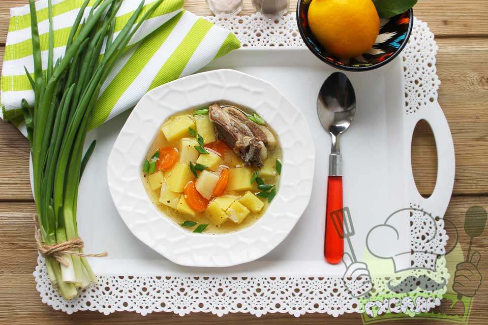 Суп з бараниною та овочами