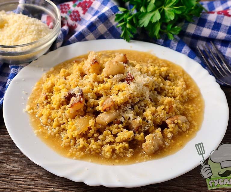 Пшоно зі шкварками