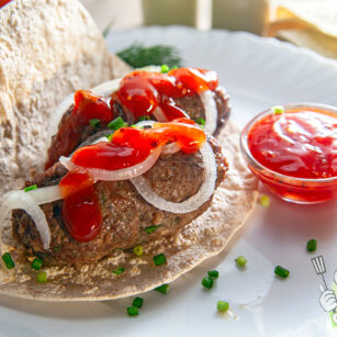 Люля-кебаб з баранячого фаршу у духовці